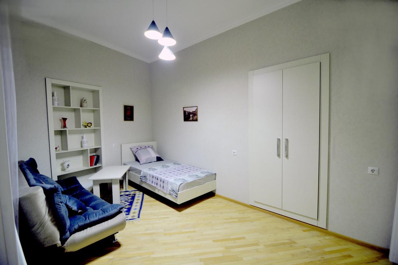 Old Arsena Apartments Tbilisi ภายนอก รูปภาพ