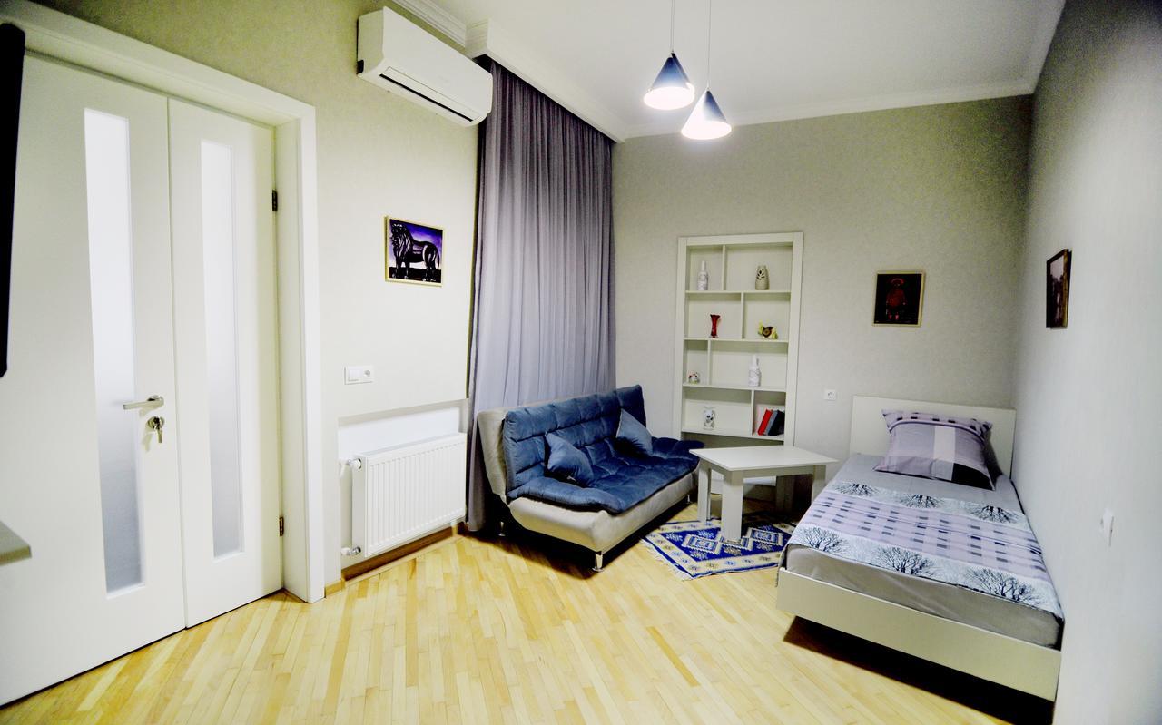 Old Arsena Apartments Tbilisi ภายนอก รูปภาพ