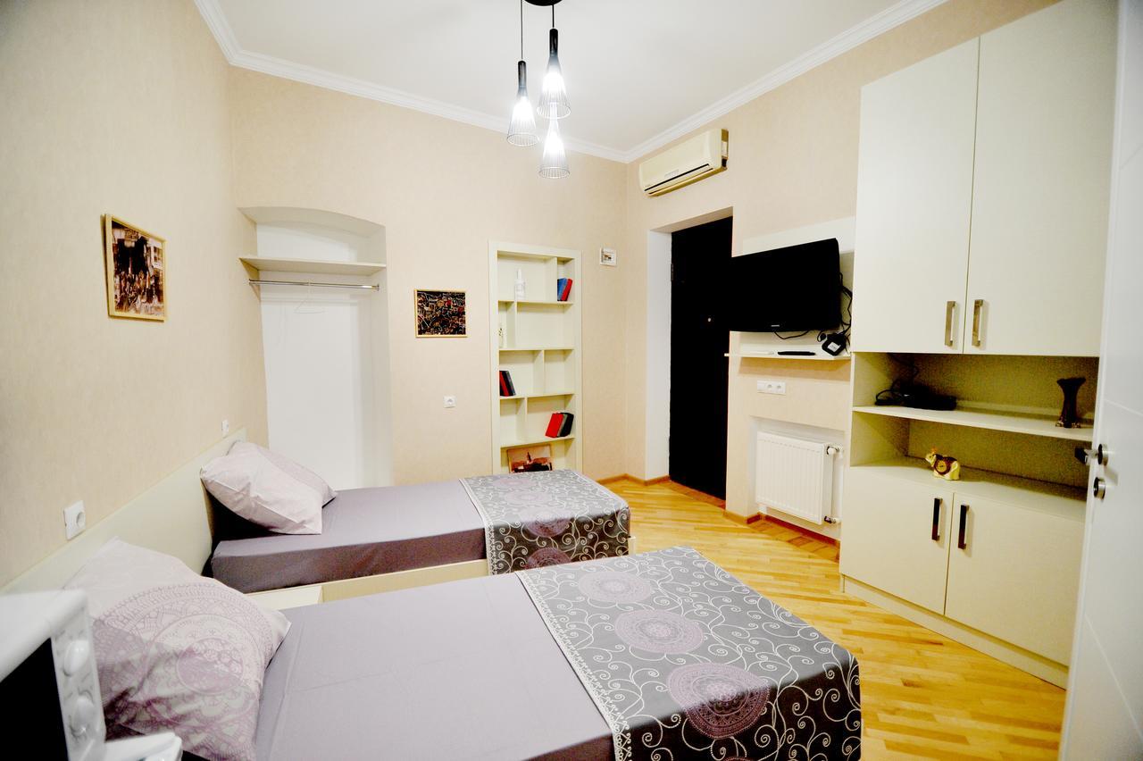 Old Arsena Apartments Tbilisi ภายนอก รูปภาพ