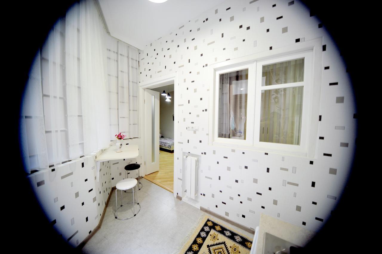 Old Arsena Apartments Tbilisi ภายนอก รูปภาพ